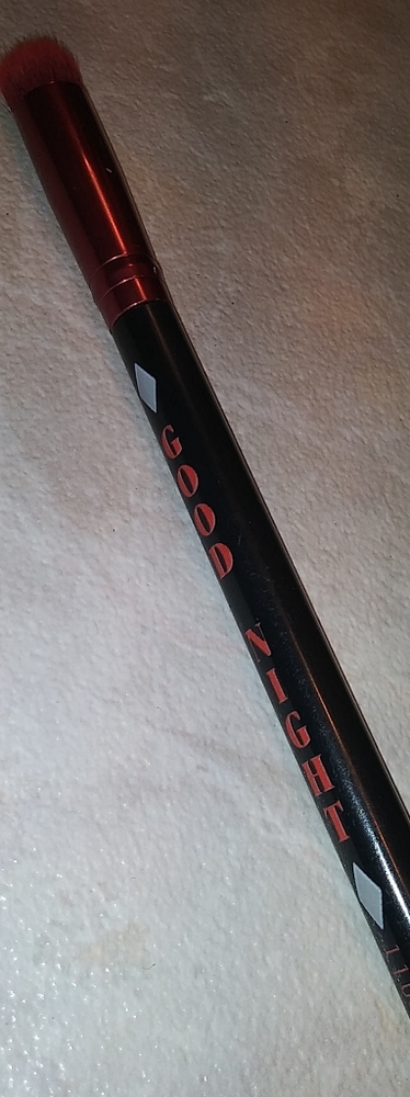 NWOT Luxie Makeup Brush